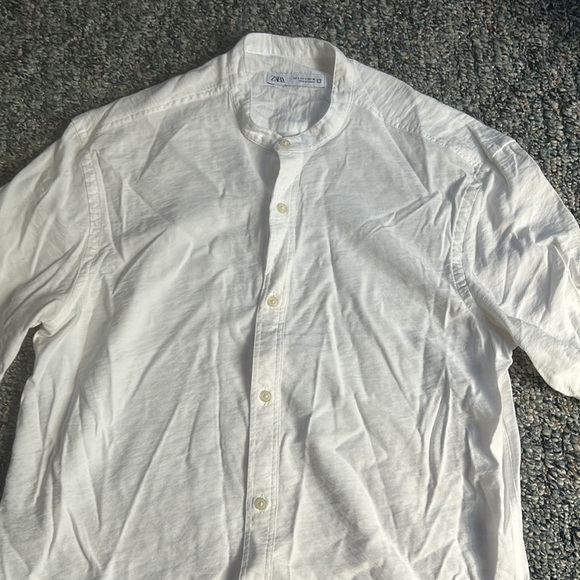 REDUCED!!Men’s short sleeve button shirt - Picture 2 of 4